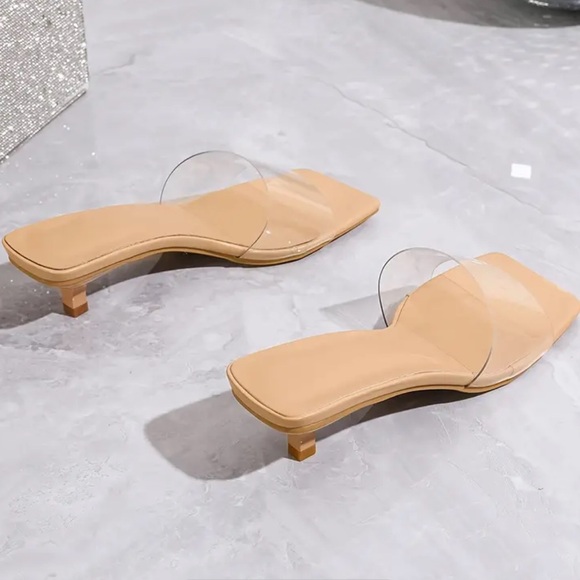 Transparent slip on kitten heels - Picture 4 of 4